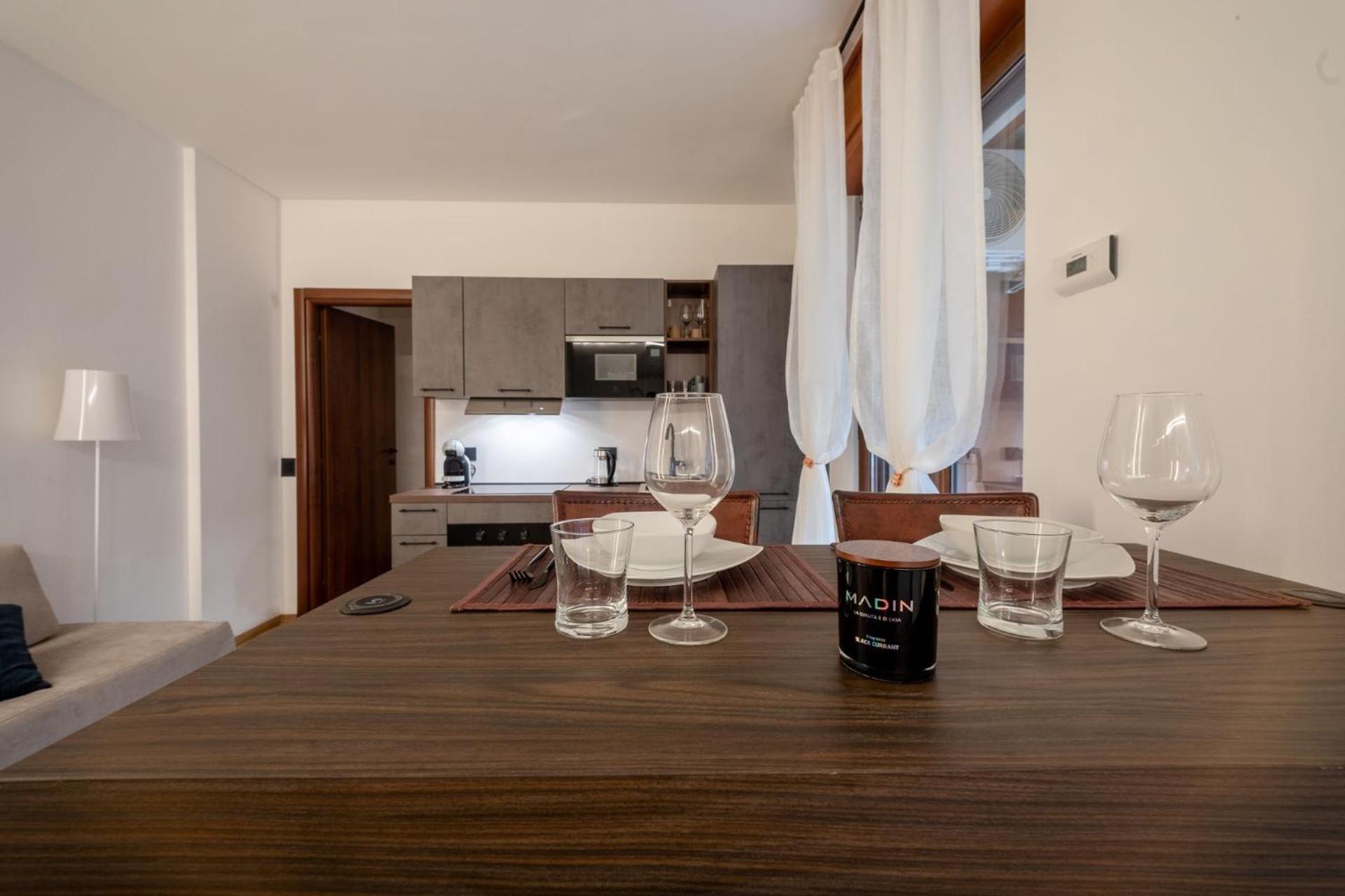 N8 Urban Loft Lägenhet Verona Exteriör bild